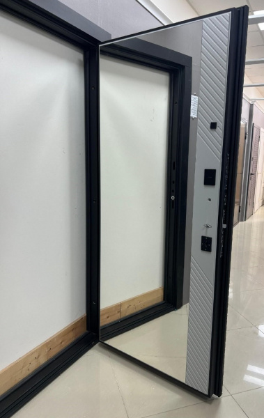 КЛИО ОСКУРО